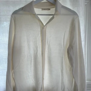 Suitsupply tröja  - Nyskick, size M och material merinoull