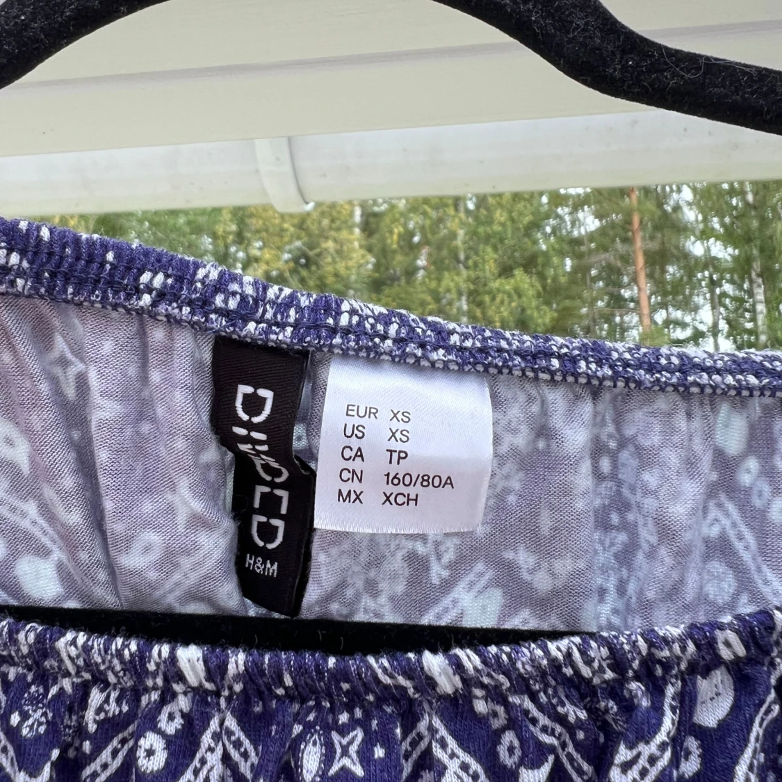 Croppad off-shoulder topp - 90