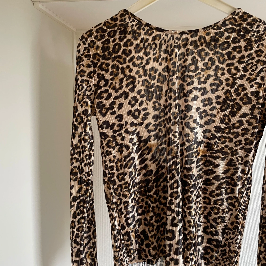 Lejonpard tröja M - 91