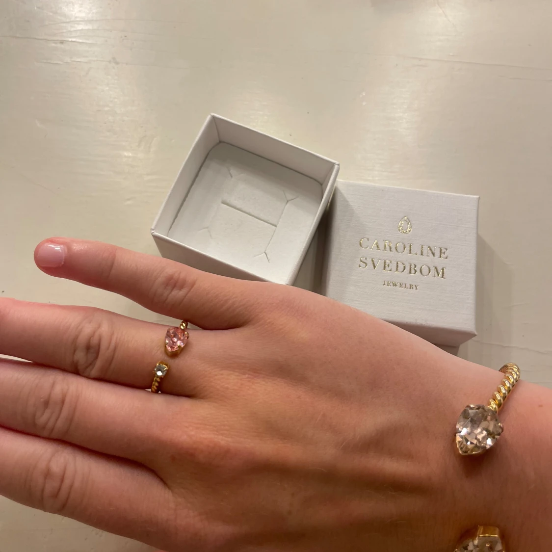 Caroline Svedbom ring - 90