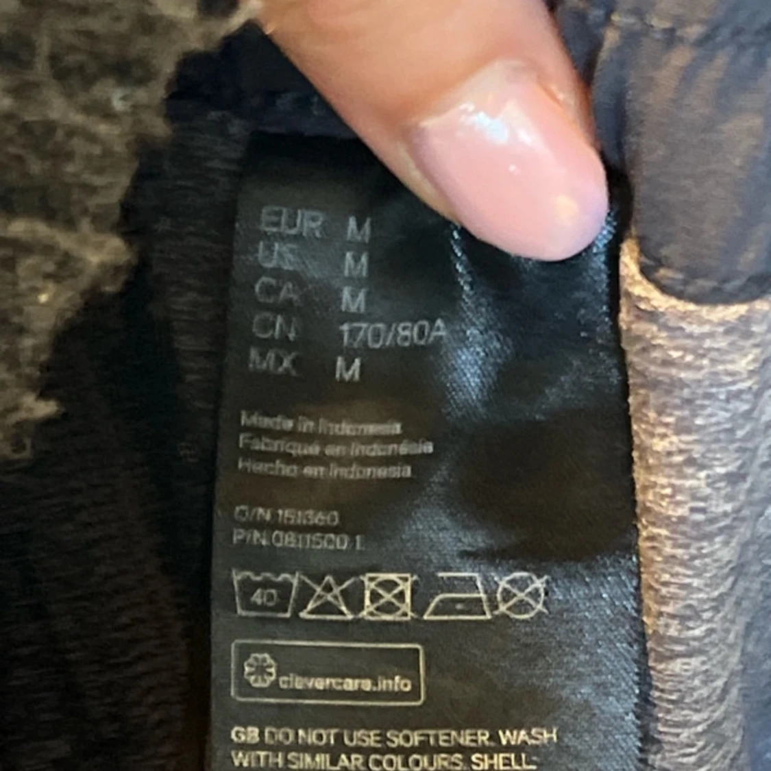 Grå träningsshorts  - 93