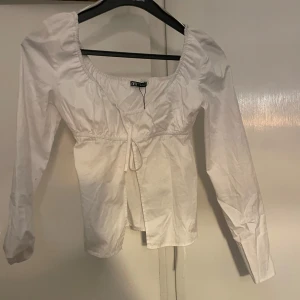 Zara blus  - Jättefin topp från zara 