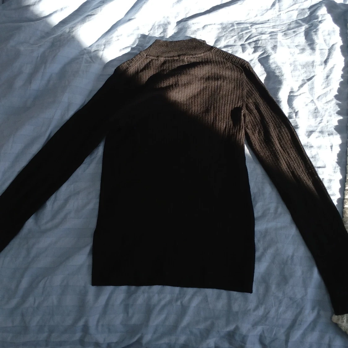 Svart ribbad polotröja från Primark - 1
