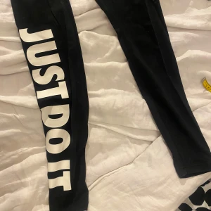 Nike tights - Använda fåtal gånger, inga defekter🤍