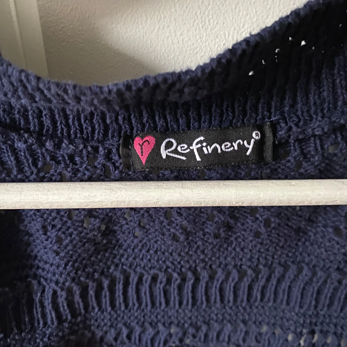 Mörkblå bolerotopp från Refinery - 1