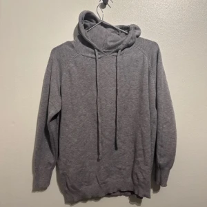 Merinoull hoodie  - Merinoull hoodie helt oanvänd storlek xs/s