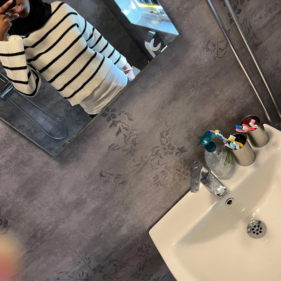 Randig stickad tröja från Kappahl