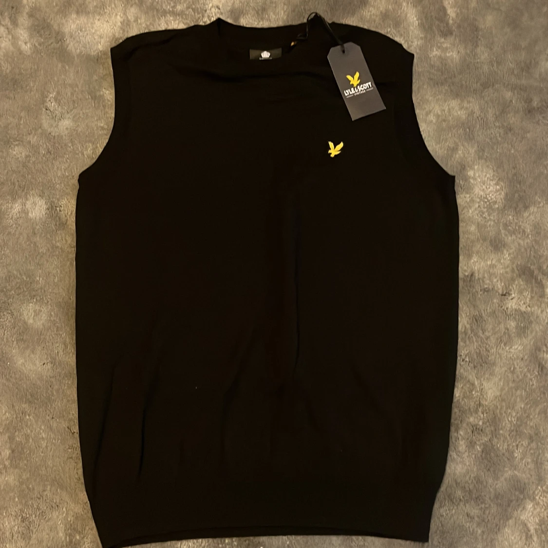 Lyle and scott crewneck vest