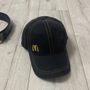 Macdonals keps - Macdonals keps svart