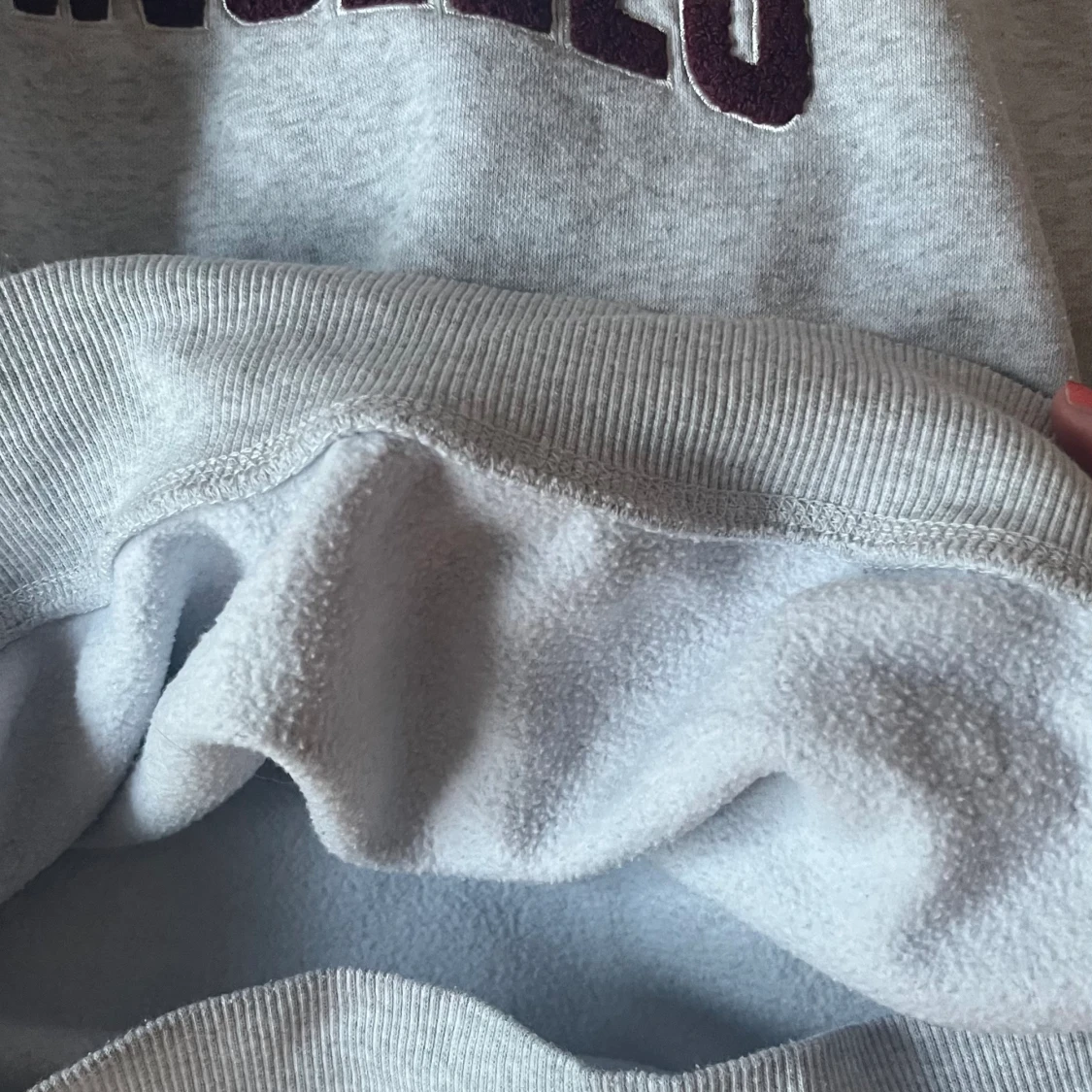 Grå collegetröja  - 90