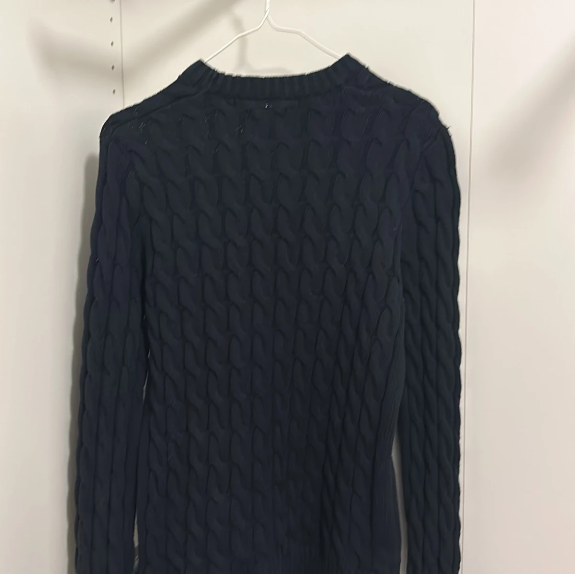 Svart stickad tröja från Only & Sons - 91