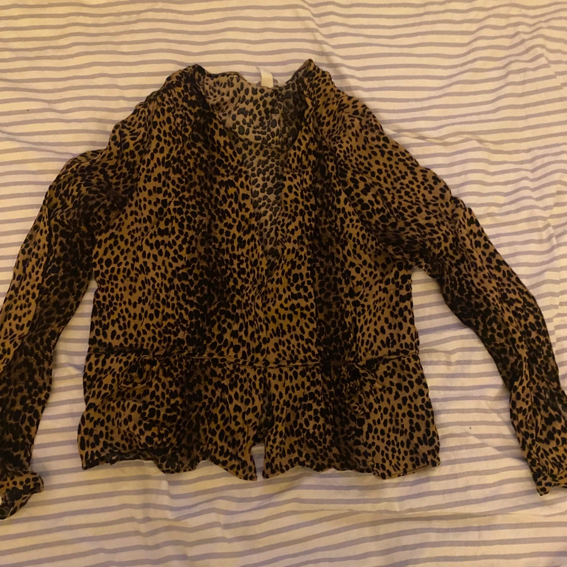 Leopard blus 