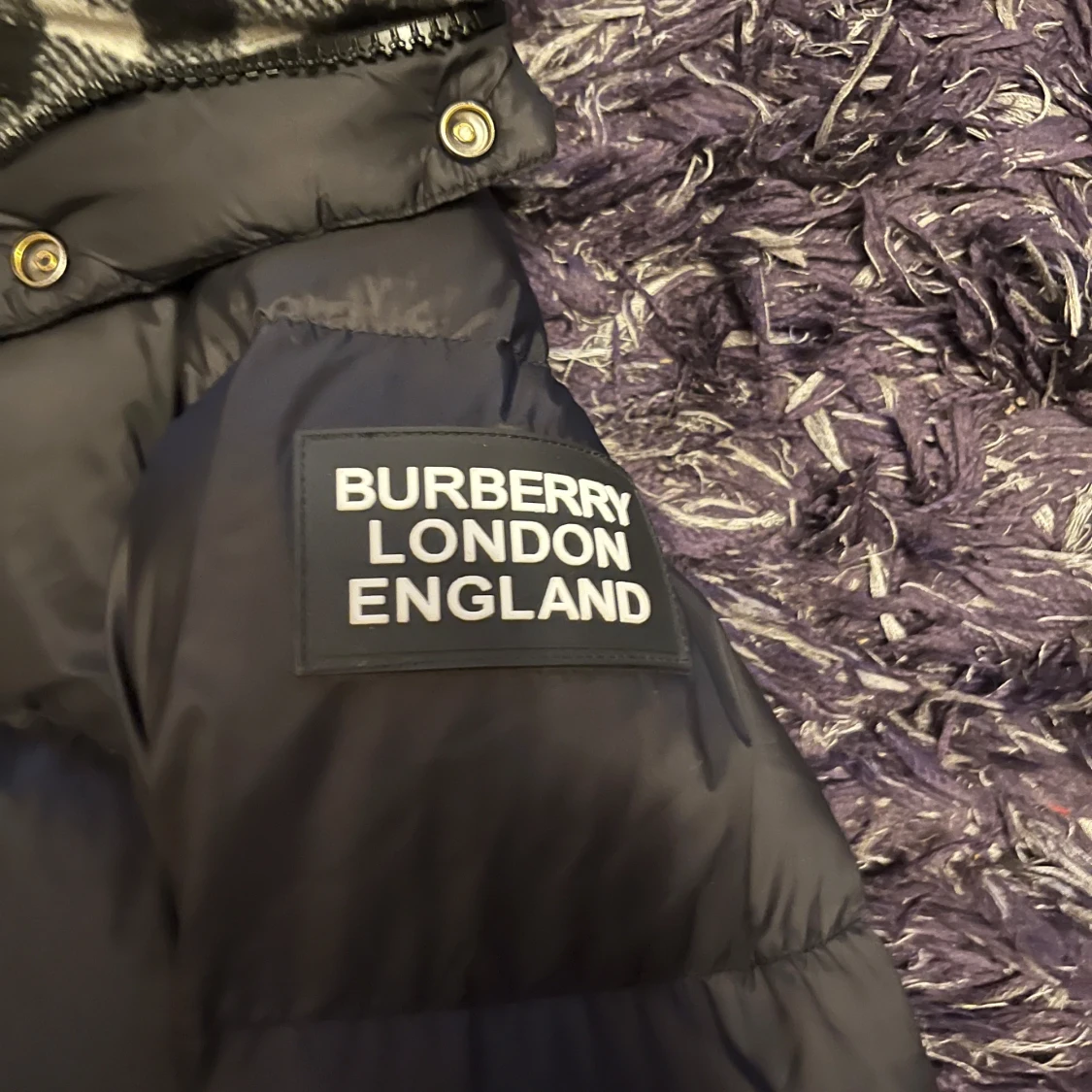 Burberry puffer jacket - 90