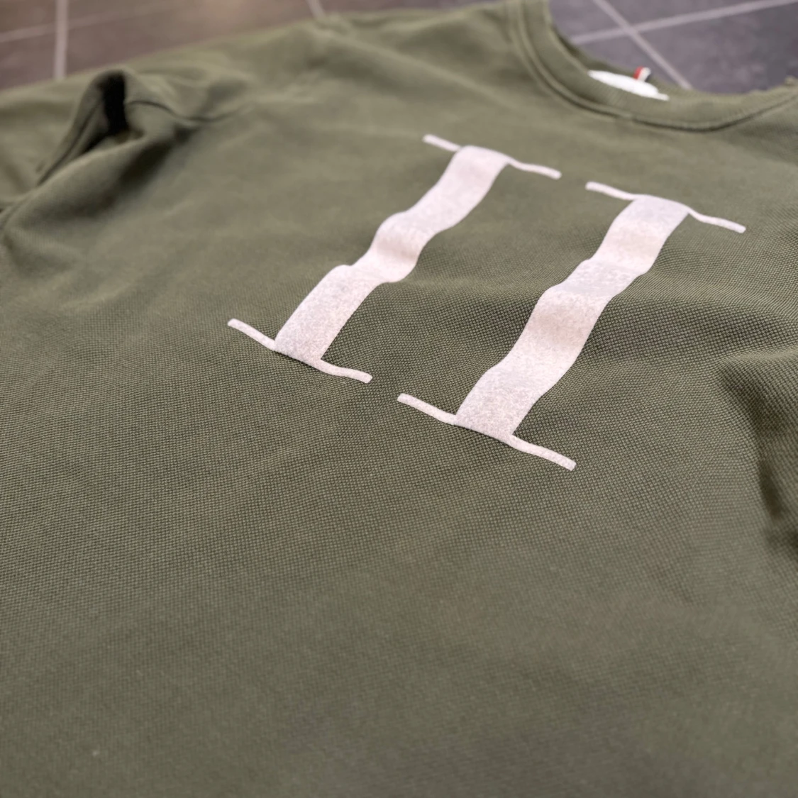 Olivgrön tröja från Les Deux - 91