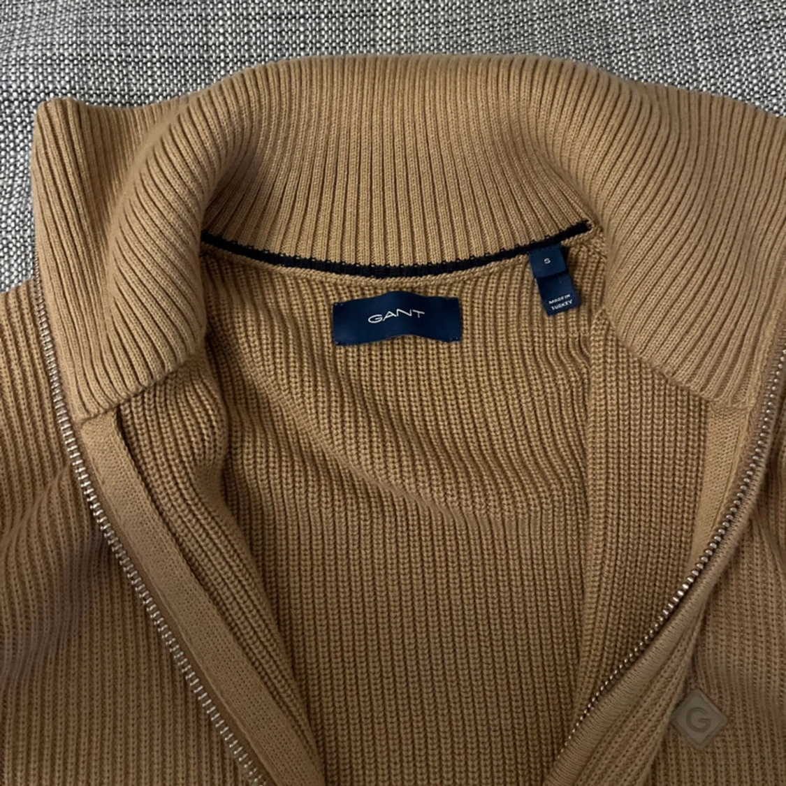Beige tröja från GANT - 90