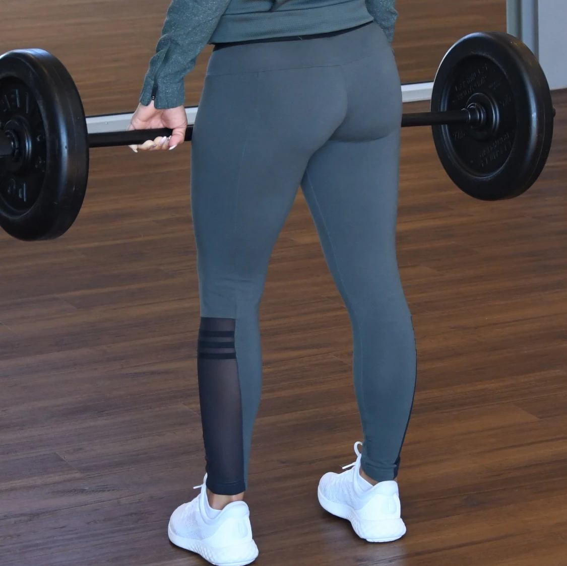 Träningsbyxor från Adidas - 1