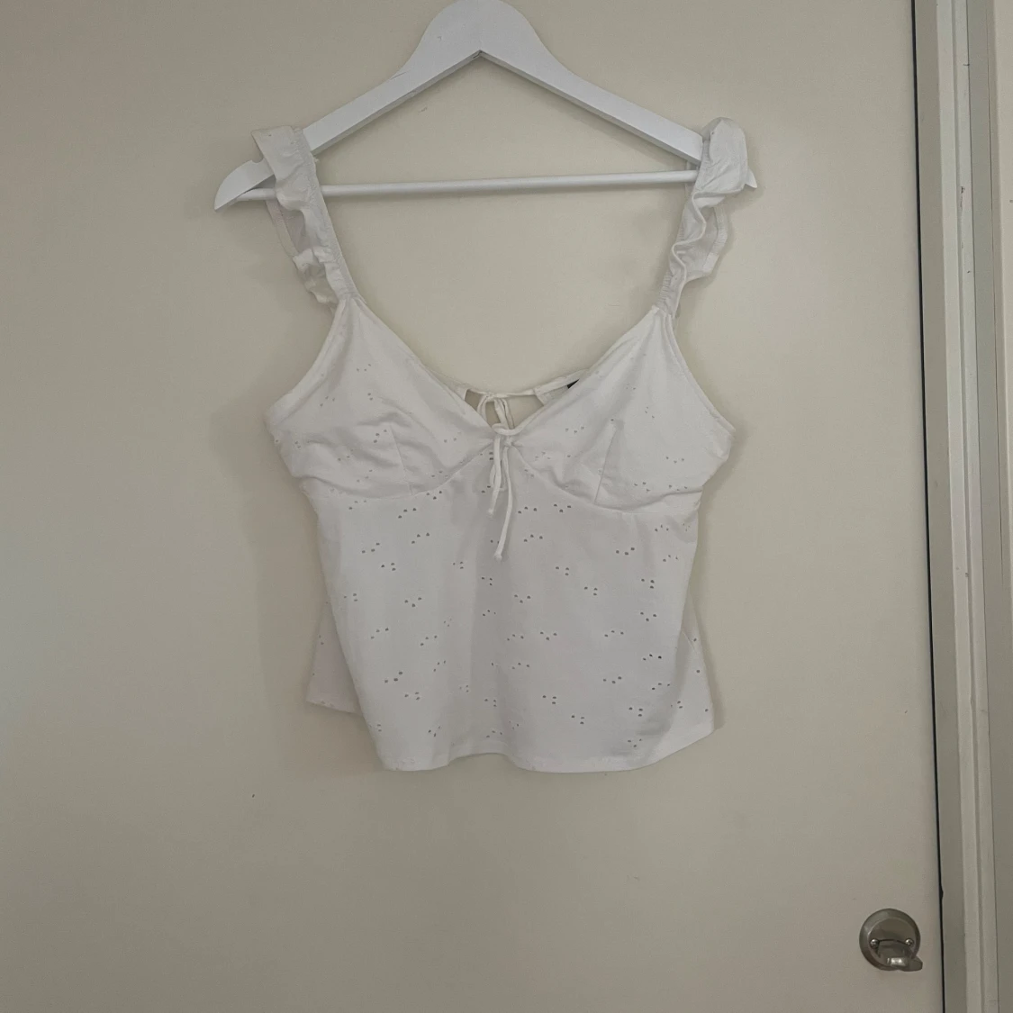 Söt vit topp från H&M