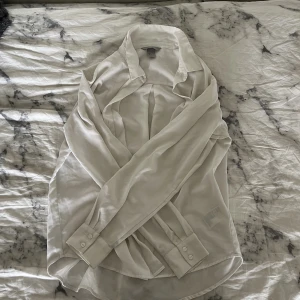 Skjorta - Jättefin skjorta från H&M