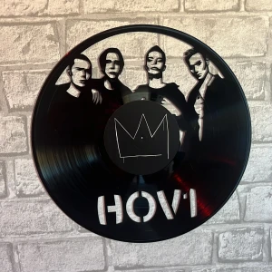 Hov1 vinylskiva printad - Finns endast 1 i hela världen. Är inte lika stort fan av hov1 längre så säljer denna. Pris kan diskuteras 