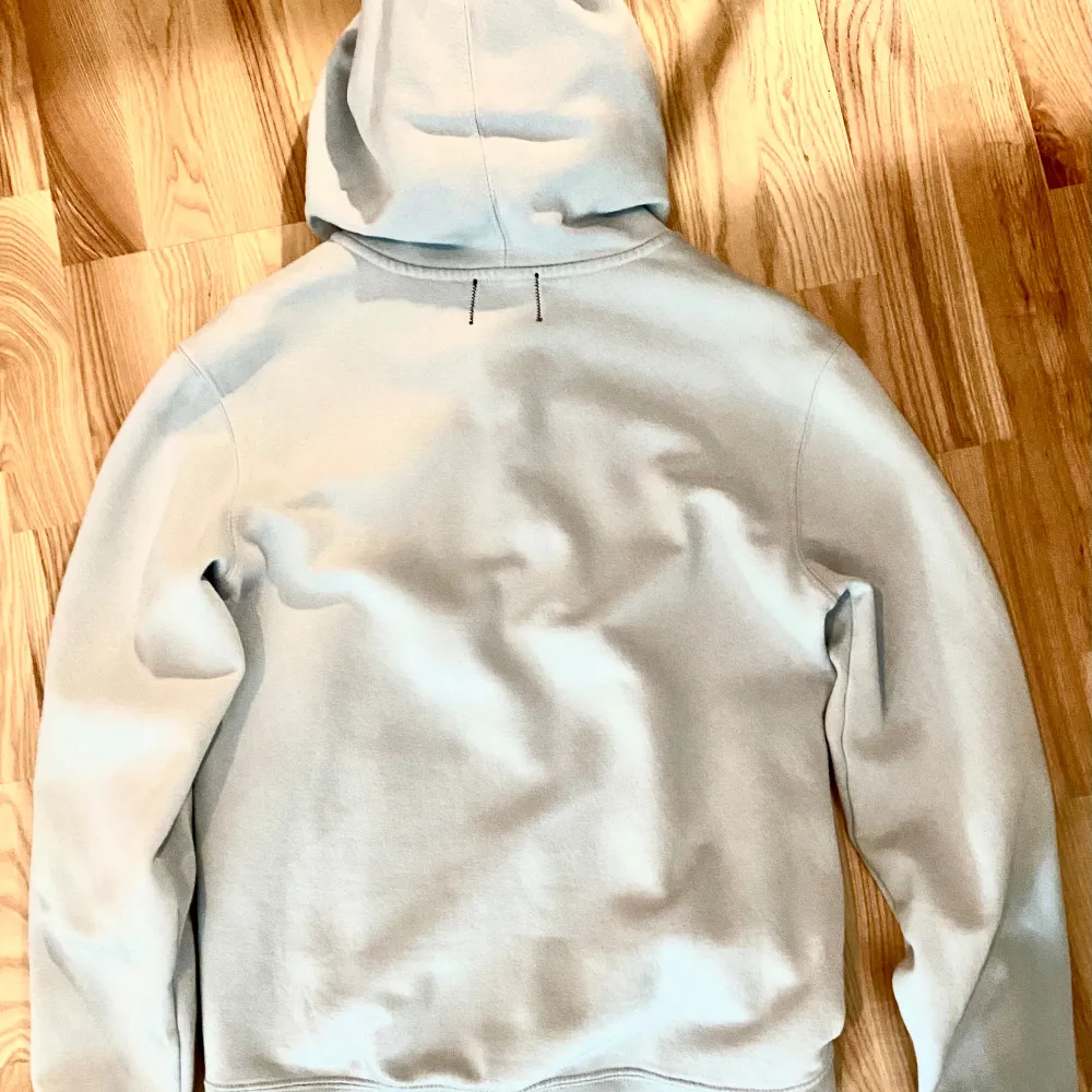 Snygg Trouble NYC hoodie, köpt i USA för längesedan men knappt använd. Mycket bra skick. Nypris: 525kr. Pris kan diskuteras, kan ta emot byten. Skriv för fler bilder eller om du har frågor!. Hoodies.