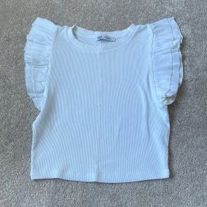 Volangtopp - Kort volangtopp🫶🏻