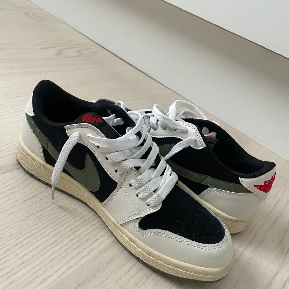 Jordans Travis scots  - 92