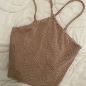 Topp från Zara - Säljs inte längre och inte använt den på länge.