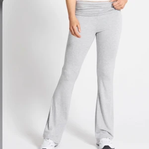 Yoga pants ifrån lager 157 - Yoga pants ifrån lager 157 som är i nytt skick🩶
