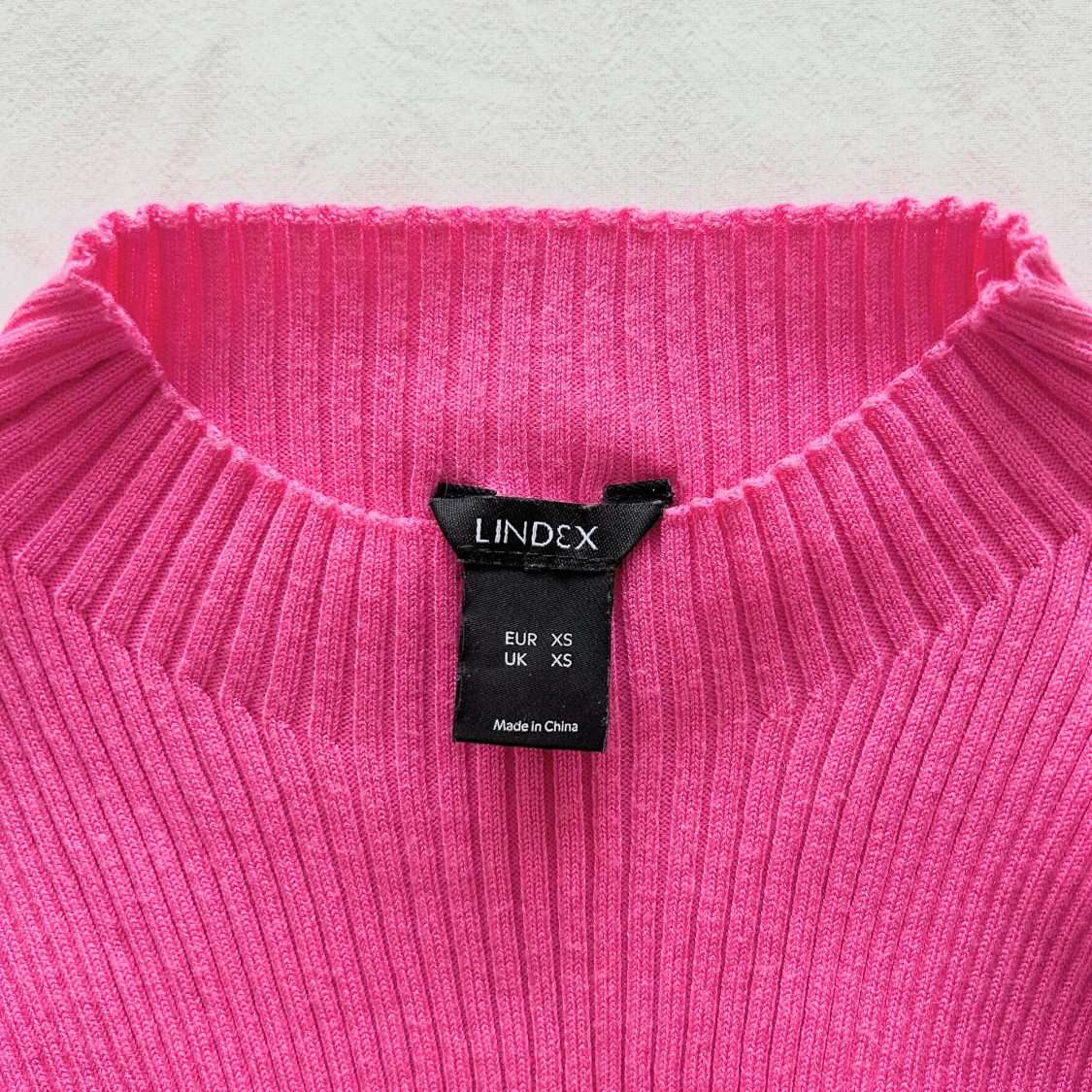 Rosa ribbad klänning från Lindex - 91