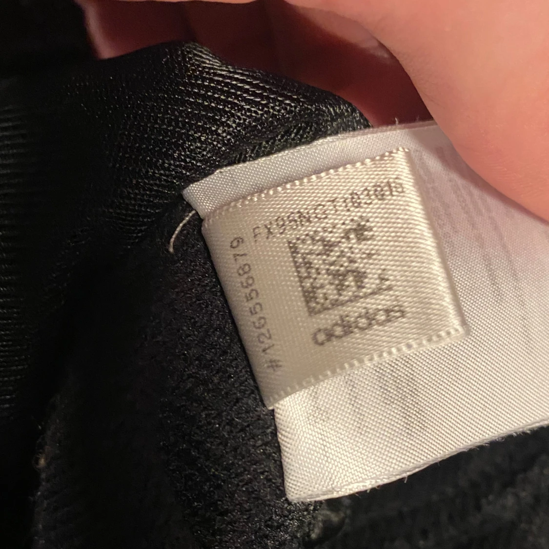 Retro Adidas Sweatshirt - 4