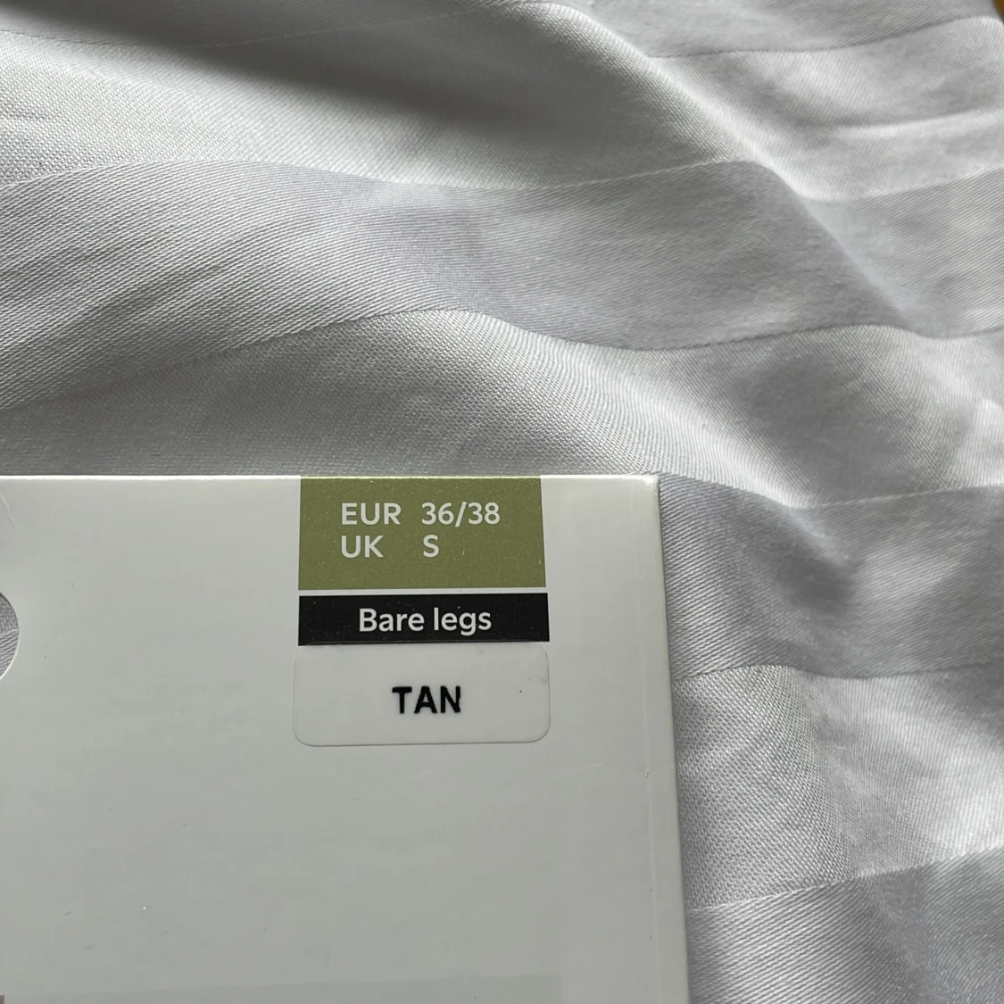 Beige tights från Lindex - 2