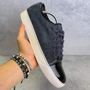 Lanvin skor - Navy lanvin | skick 8/10 toppen | storlek UK8/42 passar 42-43 | endast skorna ingår | skriv vid frågor 🙏🏻