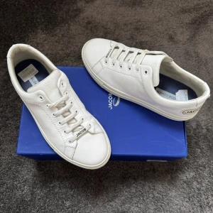 Jacob Cohen skor  - Jacob Cohen skor  -  Skick: Mycket bra skick och använda fåtal gånger  -  Nypris: 5000kr  -  Ingår: Boxen i bilden  -  Hör av dig vid minsta fråga🙌📩