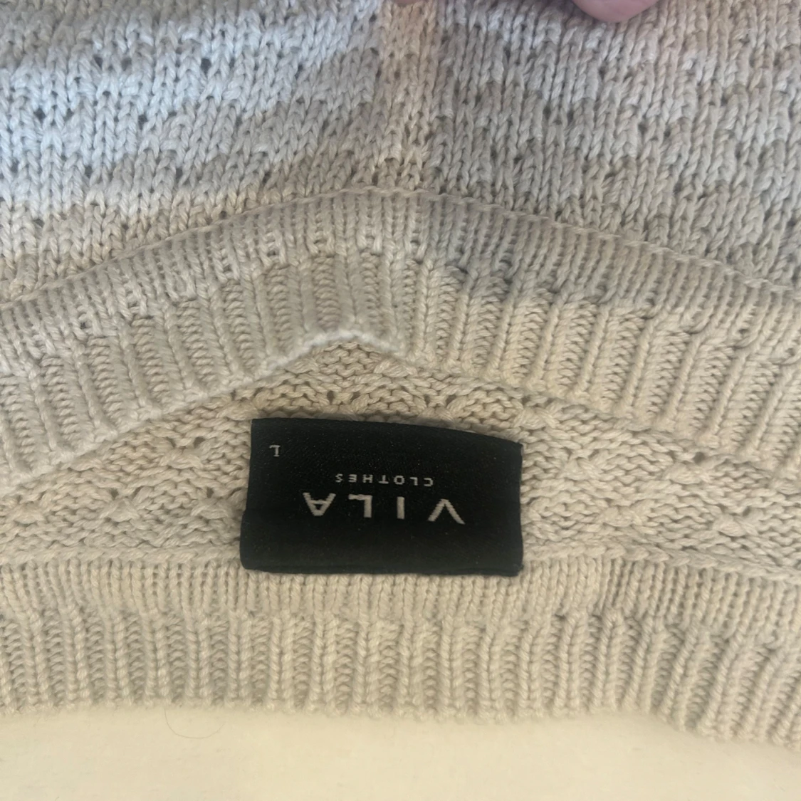 Grå stickad tröja från Vila - 1