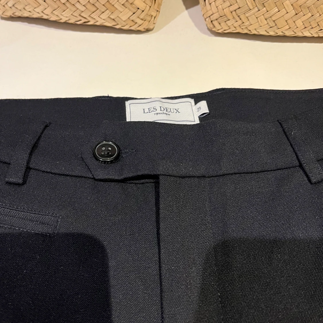 Svarta shorts från Les Deux - 91