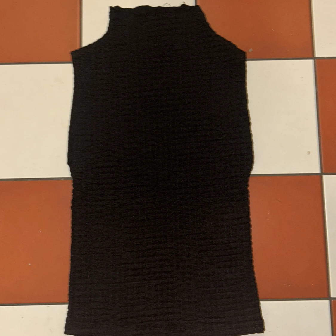 Svart ärmlös topp från Zara