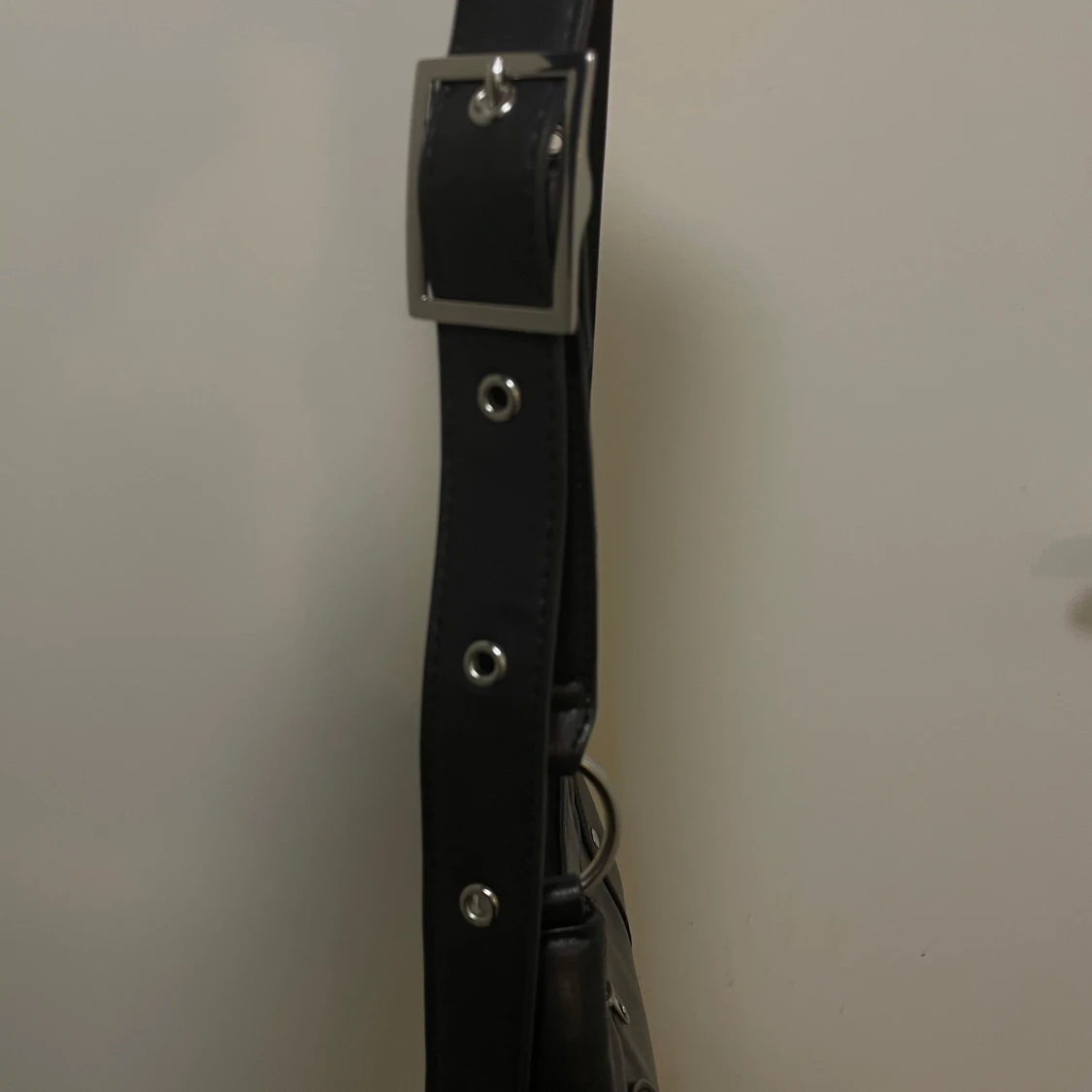 svart justerbar väska - 90