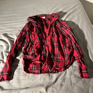 Pyjamaströja  - Fin och skön pyjamaströja i ett mycket bra skick 