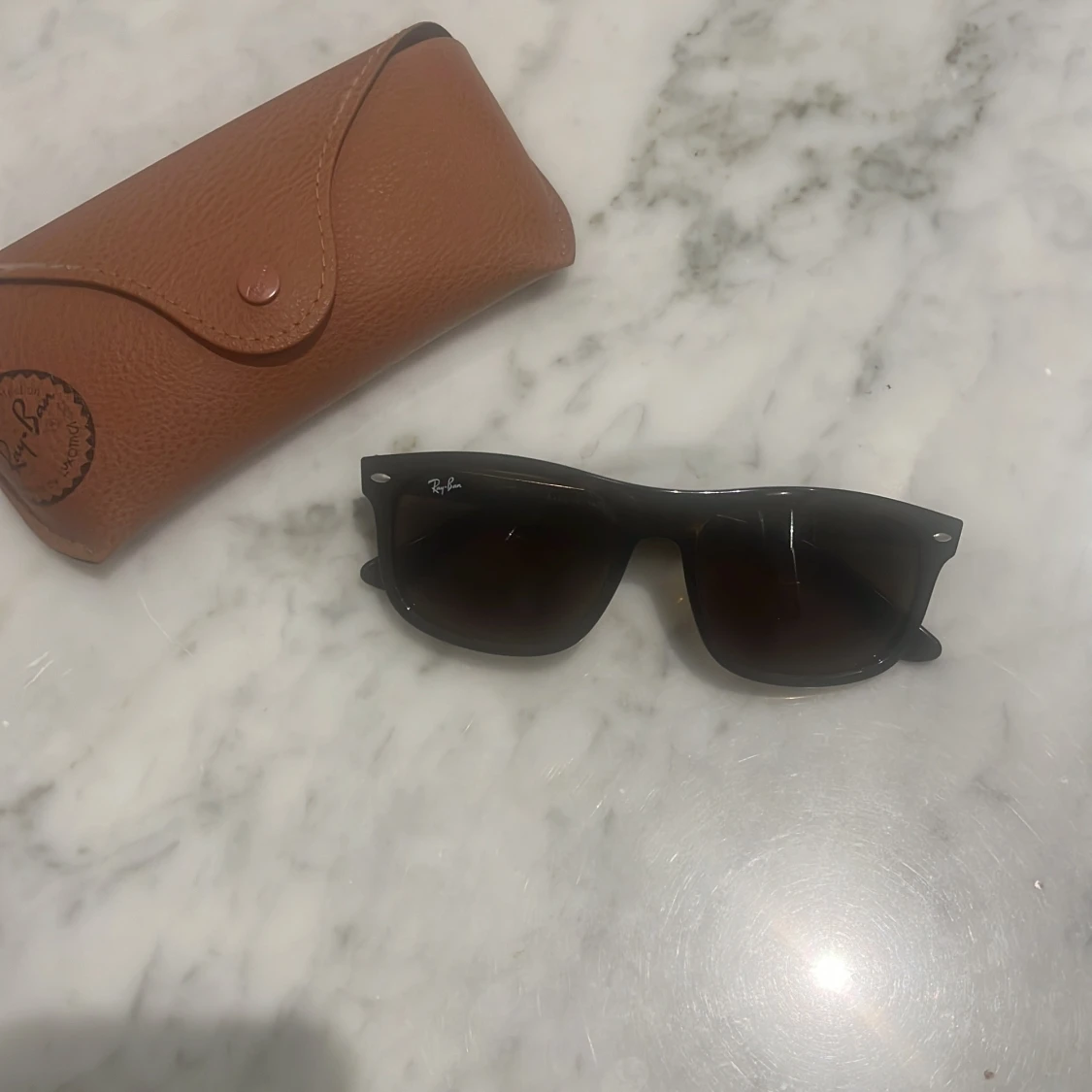 Ray-Ban boyfriend