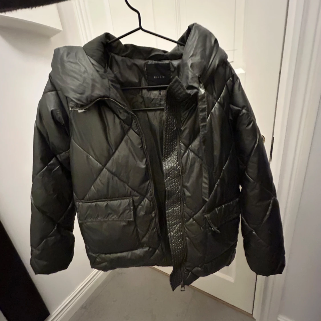 Grön metalic jacka  - 91