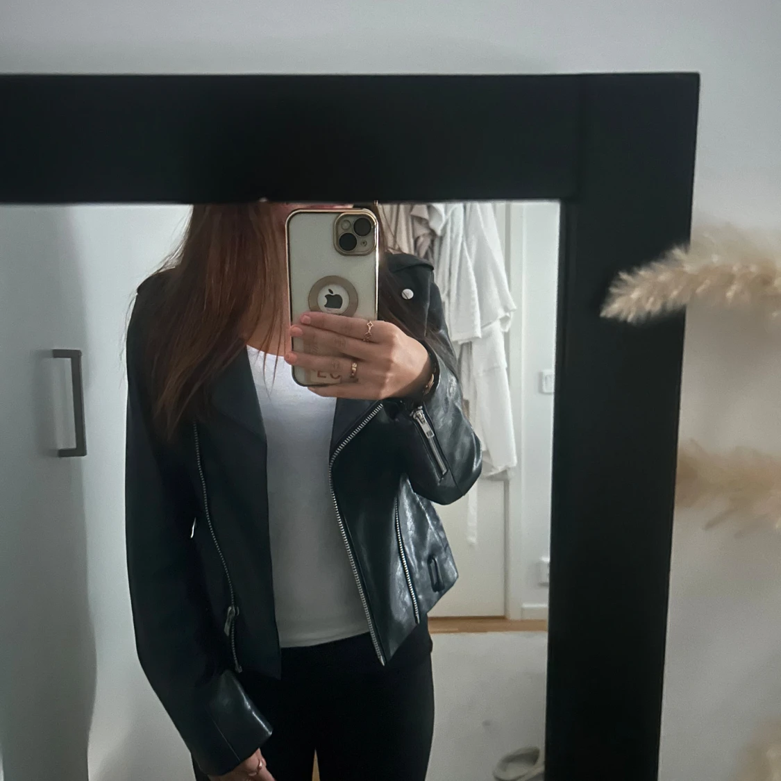 Skinnjacka 80 kr - 90