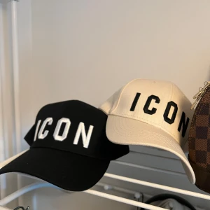 Icon keps - Kepsar som är köpta i Spanien, aldrig använda