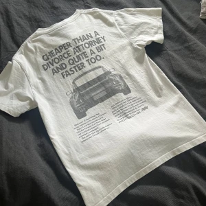 Porsche t-shirt  - Porsche t-shirt storlek M. Bra skick, inga fläckar/defekter 