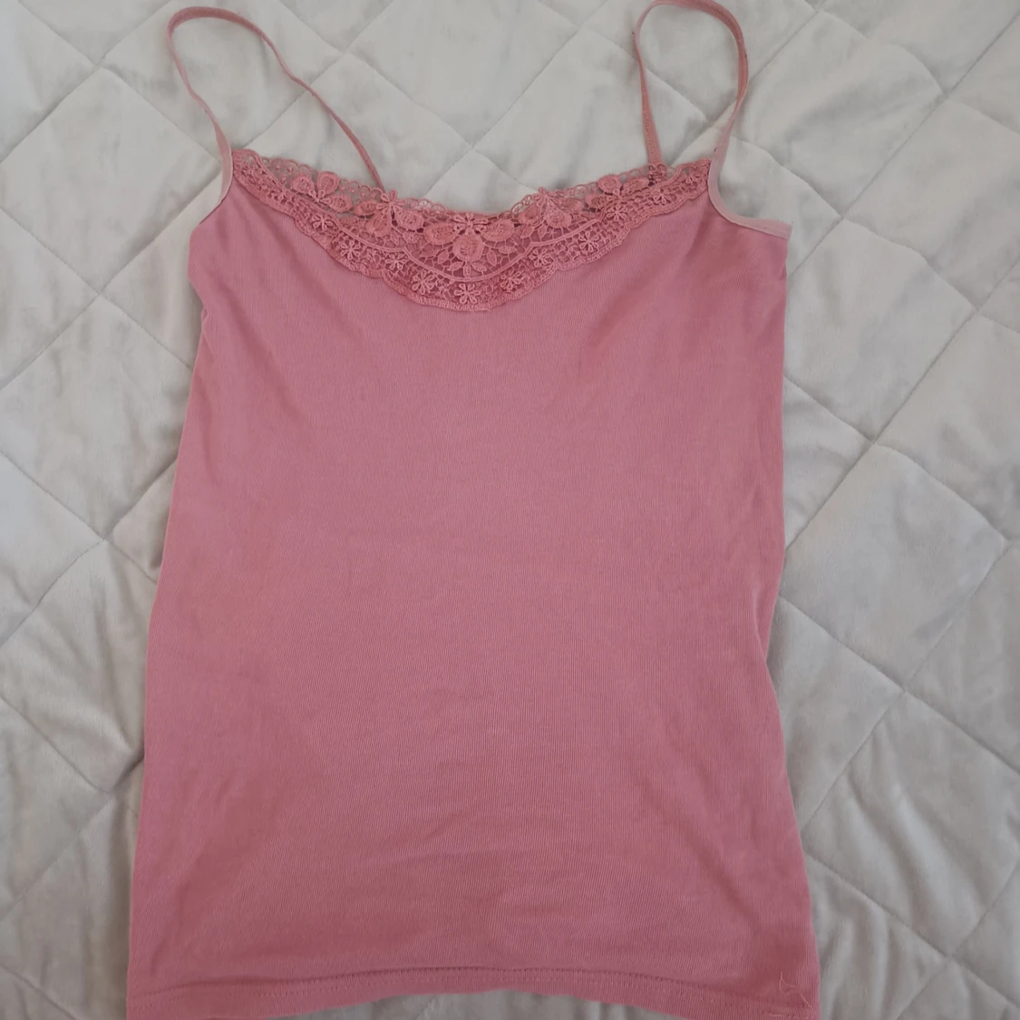 Rosa spets linne  - 90