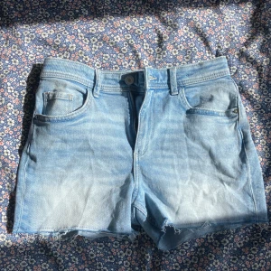Stjärn shorts - Nya var för små