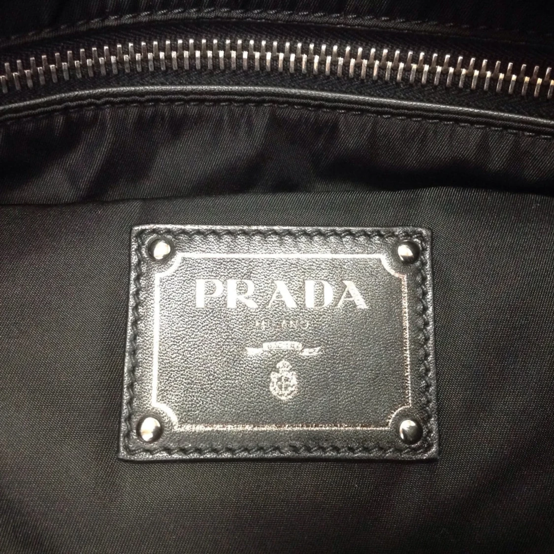 Prada väska  - 92