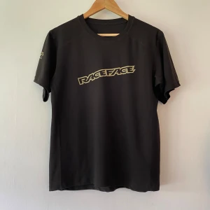 vintage raceface sport tee - size medium