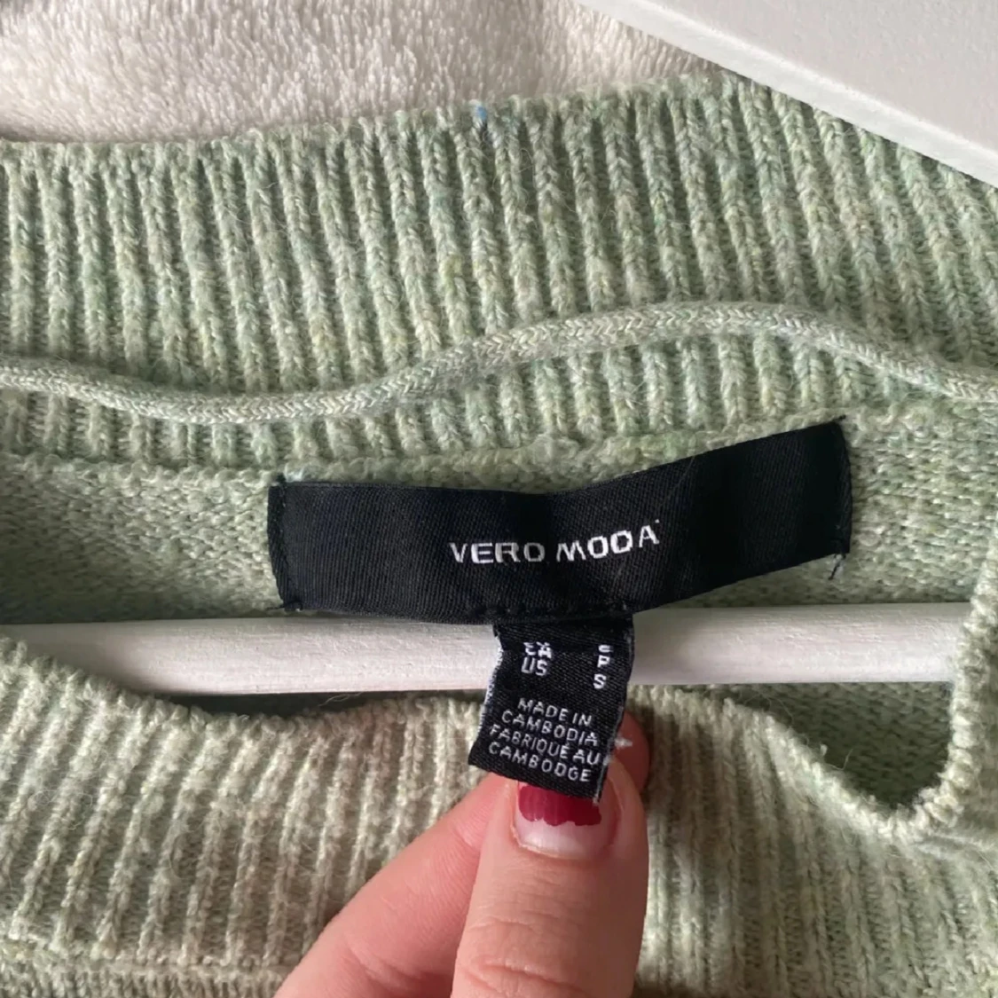 jättefin ljusgrön vero moda stickad tröja!!  - 90