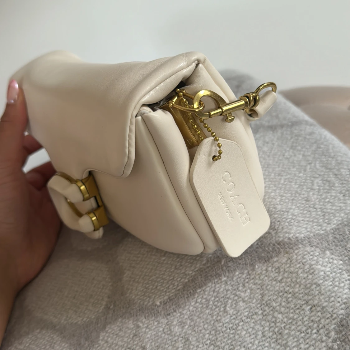 Coach väska beige  - 92