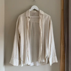 Linneskjorta  - Använd en gång Oversized 